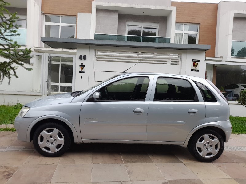 CORSA 1.4 MPFI PREMIUM 8V FLEX 4P MANUAL - 2010 - FARROUPILHA