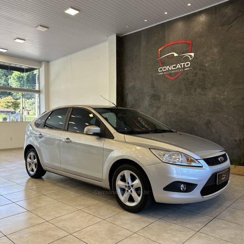 FOCUS 1.6 GLX SIGMA 16V FLEX 4P MANUAL - 2013 - FARROUPILHA