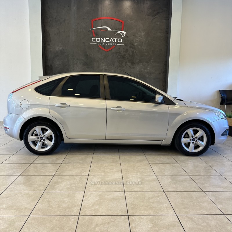 FOCUS 1.6 GLX SIGMA 16V FLEX 4P MANUAL - 2013 - FARROUPILHA