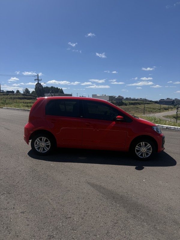 UP 1.0 TSI MOVE UP 12V FLEX 4P MANUAL - 2018 - FARROUPILHA