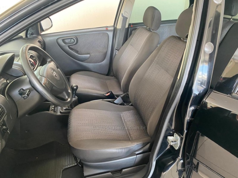 CORSA 1.4 MPFI MAXX 8V FLEX 4P MANUAL - 2012 - LAJEADO