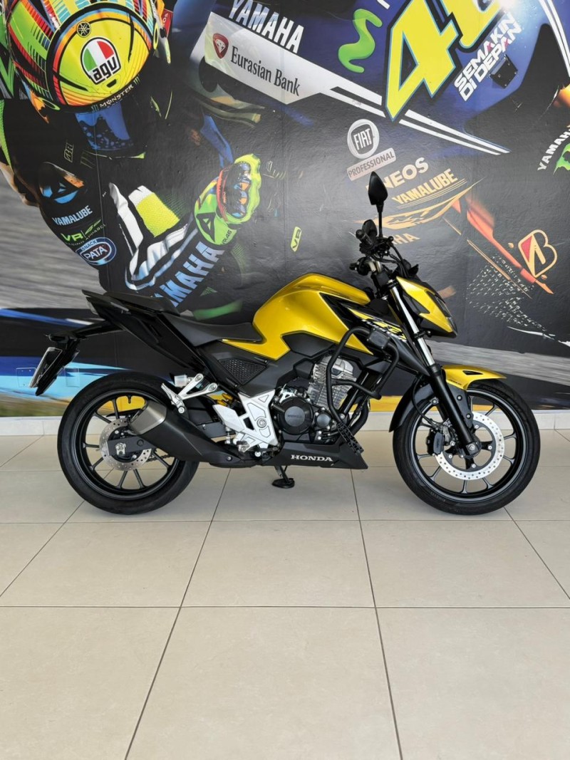 cb 300f twister abs 2023 passo fundo