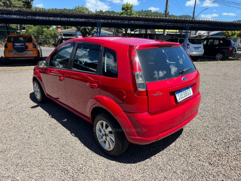 FIESTA 1.6 MPI 8V GASOLINA 4P MANUAL - 2013 - IGREJINHA
