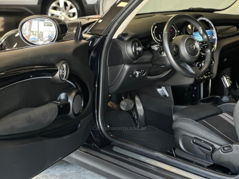 COOPER S E EXCLUSIVE 184CV ELÉTRICO 2P AUTOMÁTICO - 2022 - NOVO HAMBURGO