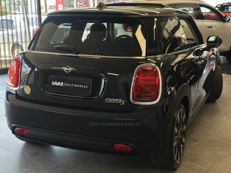 COOPER S E EXCLUSIVE 184CV ELÉTRICO 2P AUTOMÁTICO - 2022 - NOVO HAMBURGO