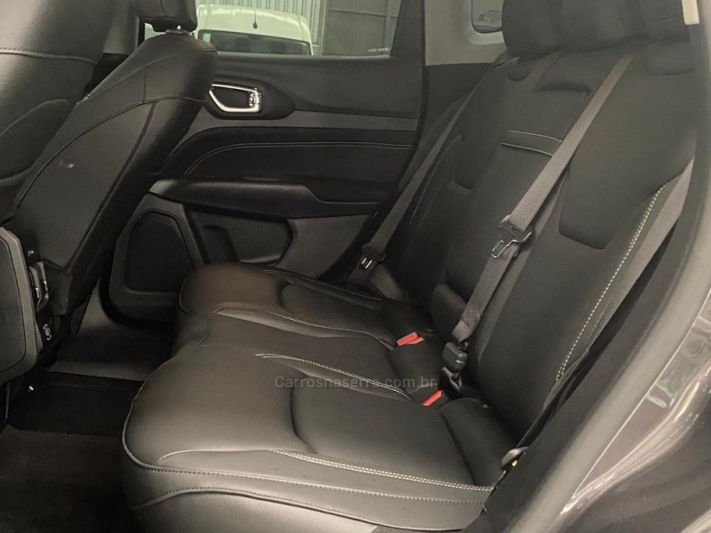 COMPASS 1.3 SPORT T270 16V TURBO FLEX 4P AUTOMÁTICO - 2025 - BENTO GONçALVES