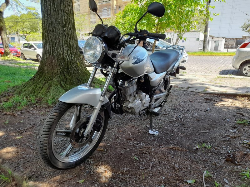 GSR 125 - 2014 - FARROUPILHA