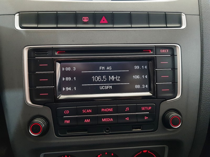 FOX 1.0 MI 8V FLEX 4P MANUAL - 2014 - CAXIAS DO SUL