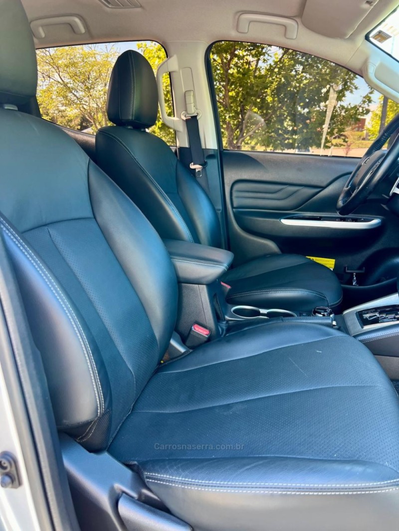 L200 TRITON 2.4 16V TURBO DIESEL SPORT HPE CD 4P 4X4 AUTOMÁTICO - 2023 - BENTO GONçALVES