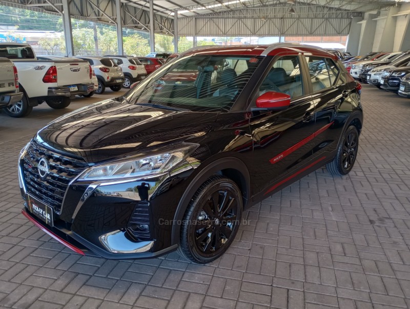 kicks 1.6 xplay 16v flex 4p automatico 2024 caxias do sul