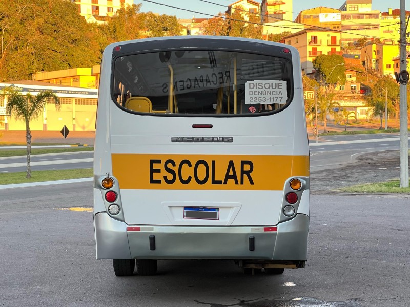 ATEGO 1418  - 2010 - BENTO GONçALVES