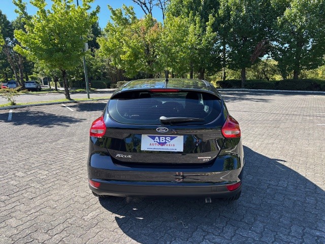 FOCUS 2.0 SE PLUS 16V FLEX 4P AUTOMÁTICO - 2016 - CAXIAS DO SUL