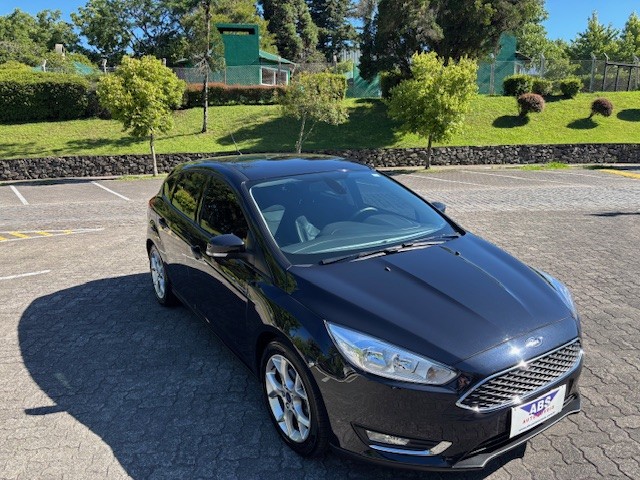 FOCUS 2.0 SE PLUS 16V FLEX 4P AUTOMÁTICO - 2016 - CAXIAS DO SUL