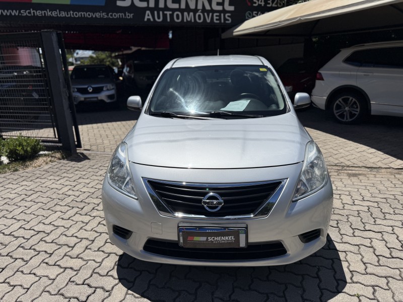 VERSA 1.6 16V FLEX SV 4P MANUAL - 2013 - NOVA PETRóPOLIS