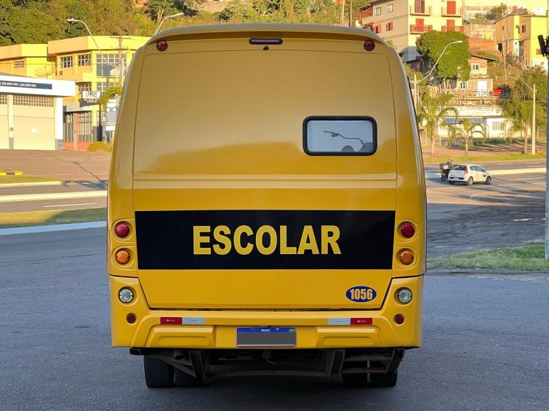 VOLARE ESCOLAR V8L LONGO - 2015 - BENTO GONçALVES