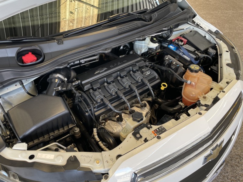 PRISMA 1.0 MPFI LT 8V FLEX 4P MANUAL - 2015 - CAXIAS DO SUL