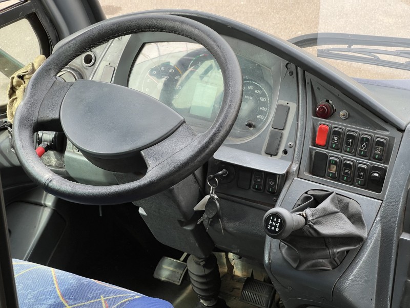 VOLARE ESCOLAR V8L LONGO - 2017 - BENTO GONçALVES