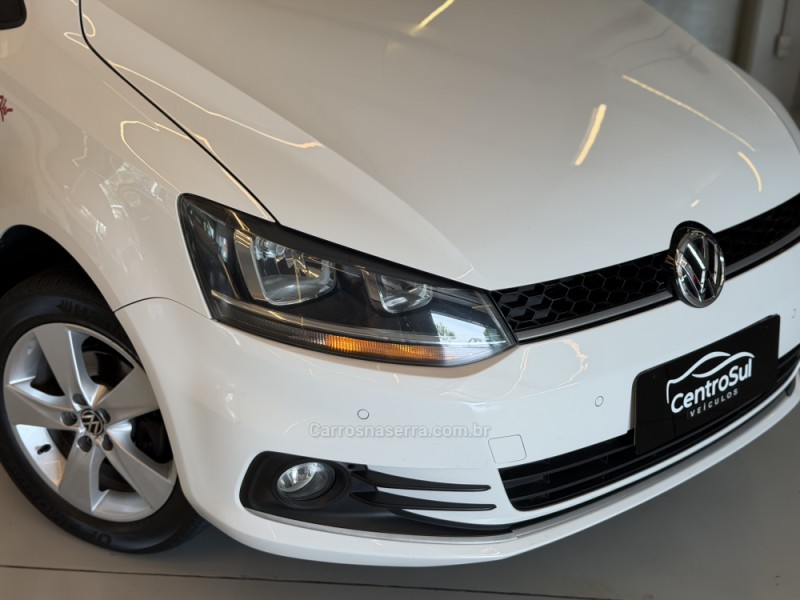 FOX 1.6 MI ROCK IN RIO 8V FLEX 4P MANUAL - 2016 - CARLOS BARBOSA