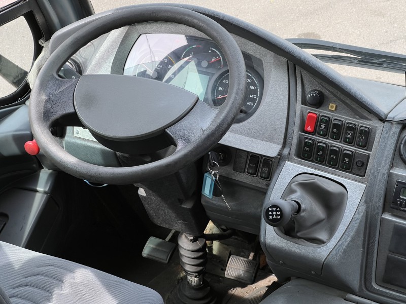 VOLARE ESCOLAR V8L CURTO - 2015 - BENTO GONçALVES