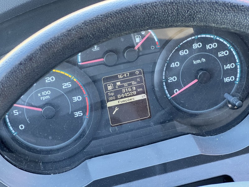 VOLARE ESCOLAR V8L MÉDIO - 2020 - BENTO GONçALVES