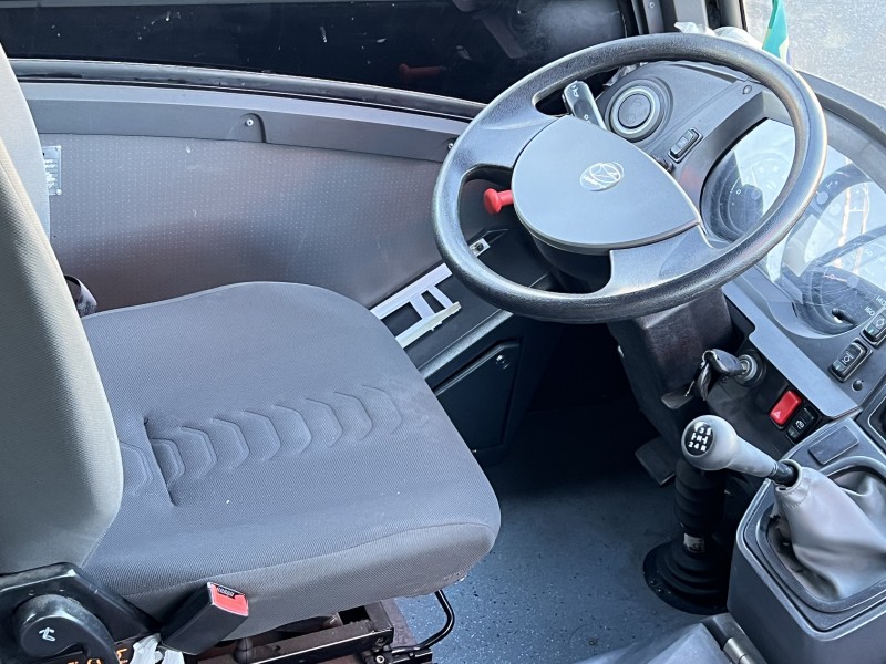 VOLARE ESCOLAR V8L MÉDIO - 2020 - BENTO GONçALVES