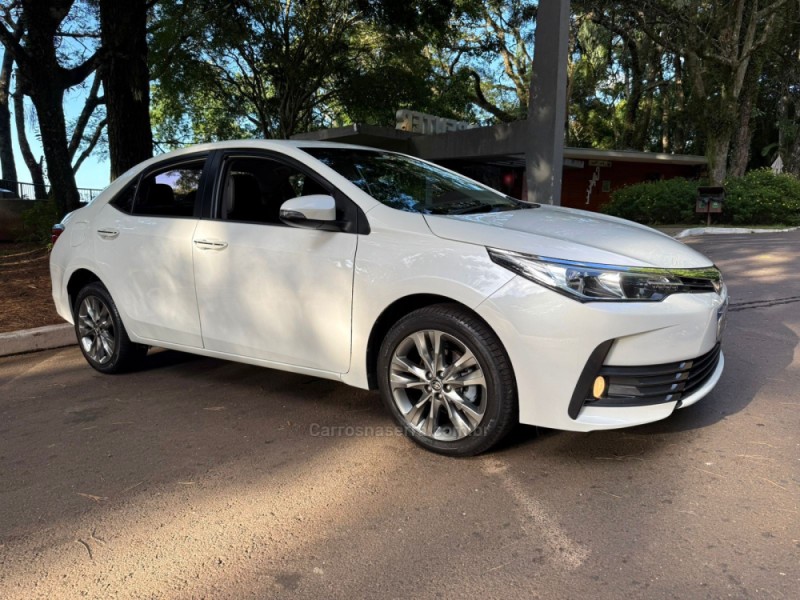 COROLLA 2.0 XEI 16V FLEX 4P AUTOMÁTICO - 2019 - DOIS IRMãOS