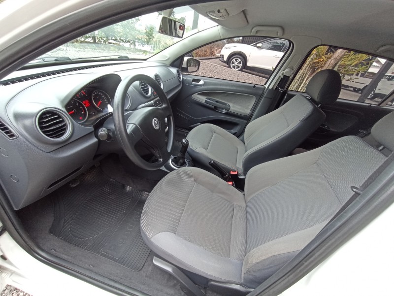 VOYAGE 1.6 MI TREND 8V FLEX 4P MANUAL - 2013 - BENTO GONçALVES