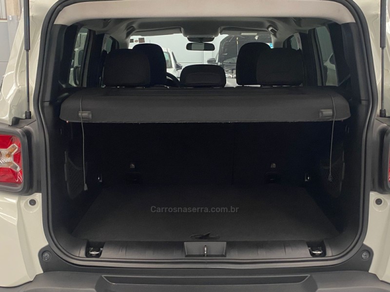 RENEGADE 1.8 16V FLEX 4P AUTOMÁTICO - 2020 - BENTO GONçALVES