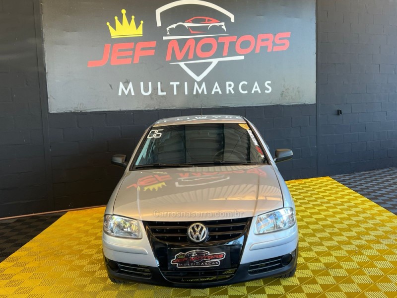 GOL 1.0 MI PLUS 8V GASOLINA 4P MANUAL G.III - 2006 - CAXIAS DO SUL