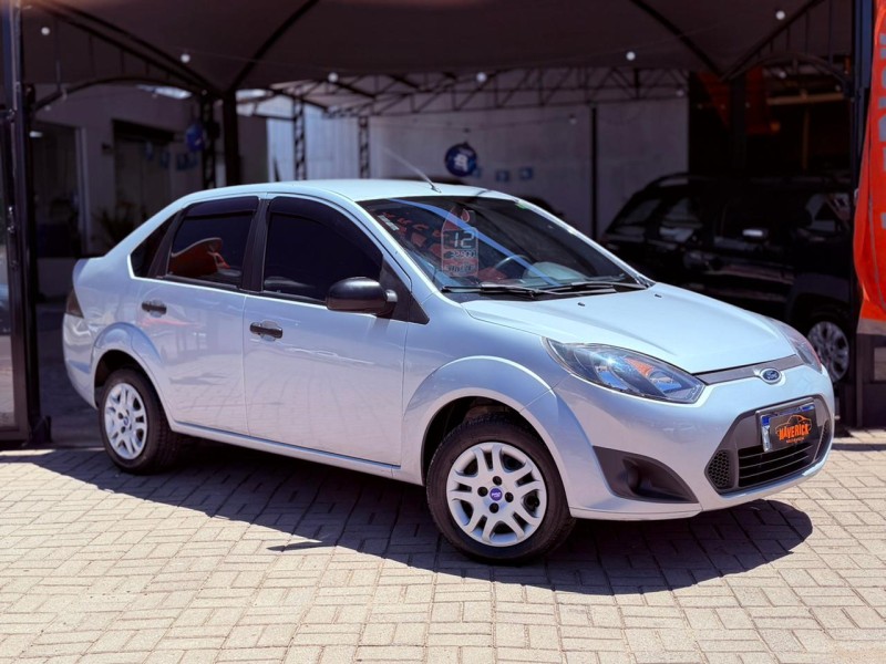 FIESTA 1.6 MPI CLASS SEDAN 8V FLEX 4P MANUAL - 2012 - LAGOA VERMELHA