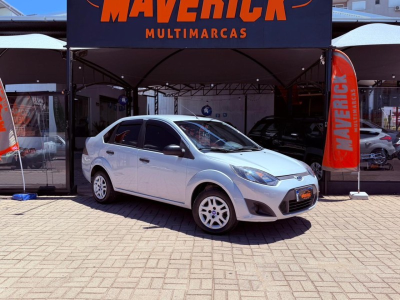 FIESTA 1.6 MPI CLASS SEDAN 8V FLEX 4P MANUAL - 2012 - LAGOA VERMELHA