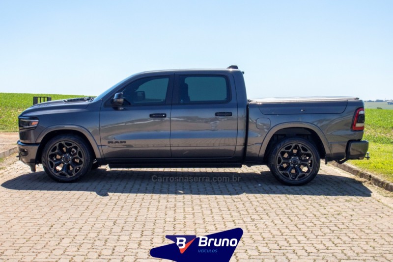 1500 5.7 V8 LIMITED NIGTH EDITION CD 4X4 GASOLINA 4P AUTOMÁTICO - 2024 - PALMEIRA DAS MISSõES