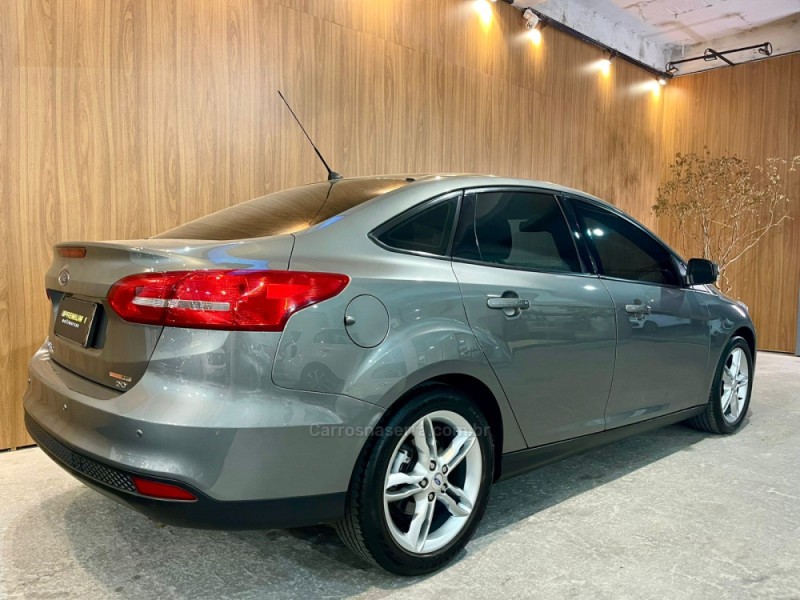FOCUS 2.0 SE FASTBACK 16V FLEX 4P AUTOMÁTICO - 2016 - BENTO GONçALVES