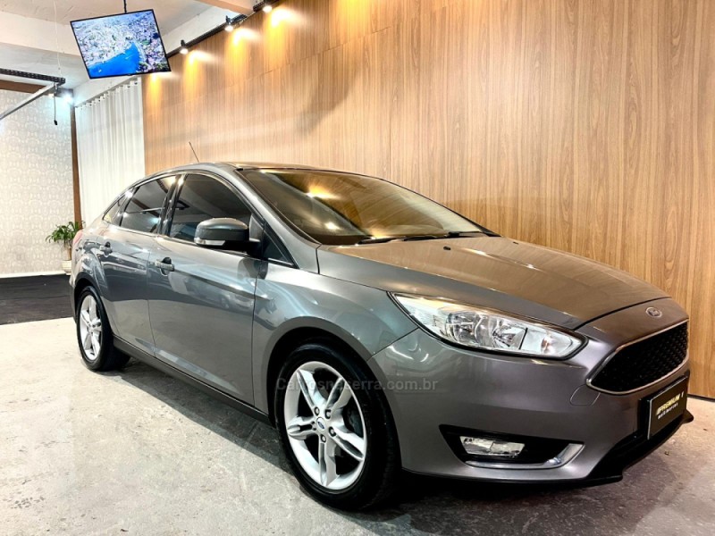 FOCUS 2.0 SE FASTBACK 16V FLEX 4P AUTOMÁTICO - 2016 - BENTO GONçALVES