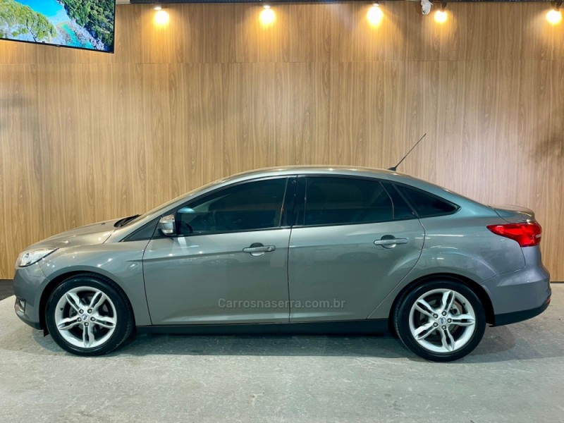 FOCUS 2.0 SE FASTBACK 16V FLEX 4P AUTOMÁTICO - 2016 - BENTO GONçALVES