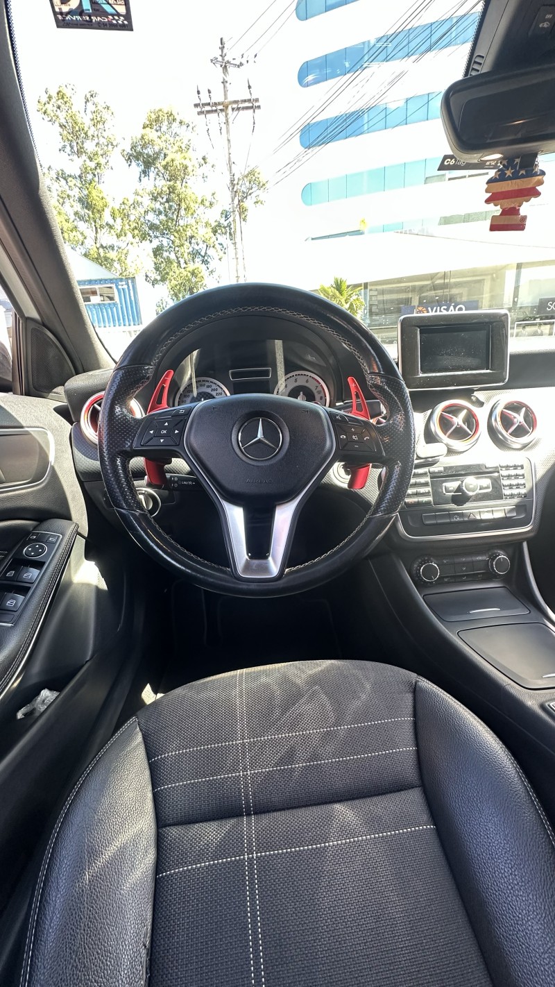 A 200 1.6 TURBO URBAN 16V GASOLINA 4P AUTOMÁTICO - 2015 - CAXIAS DO SUL