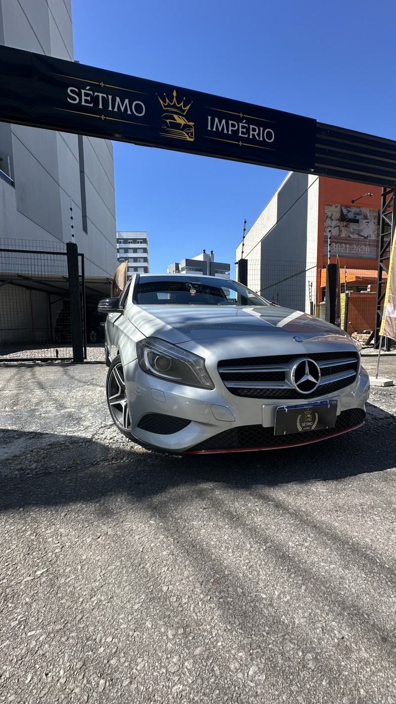 A 200 1.6 TURBO URBAN 16V GASOLINA 4P AUTOMÁTICO - 2015 - CAXIAS DO SUL