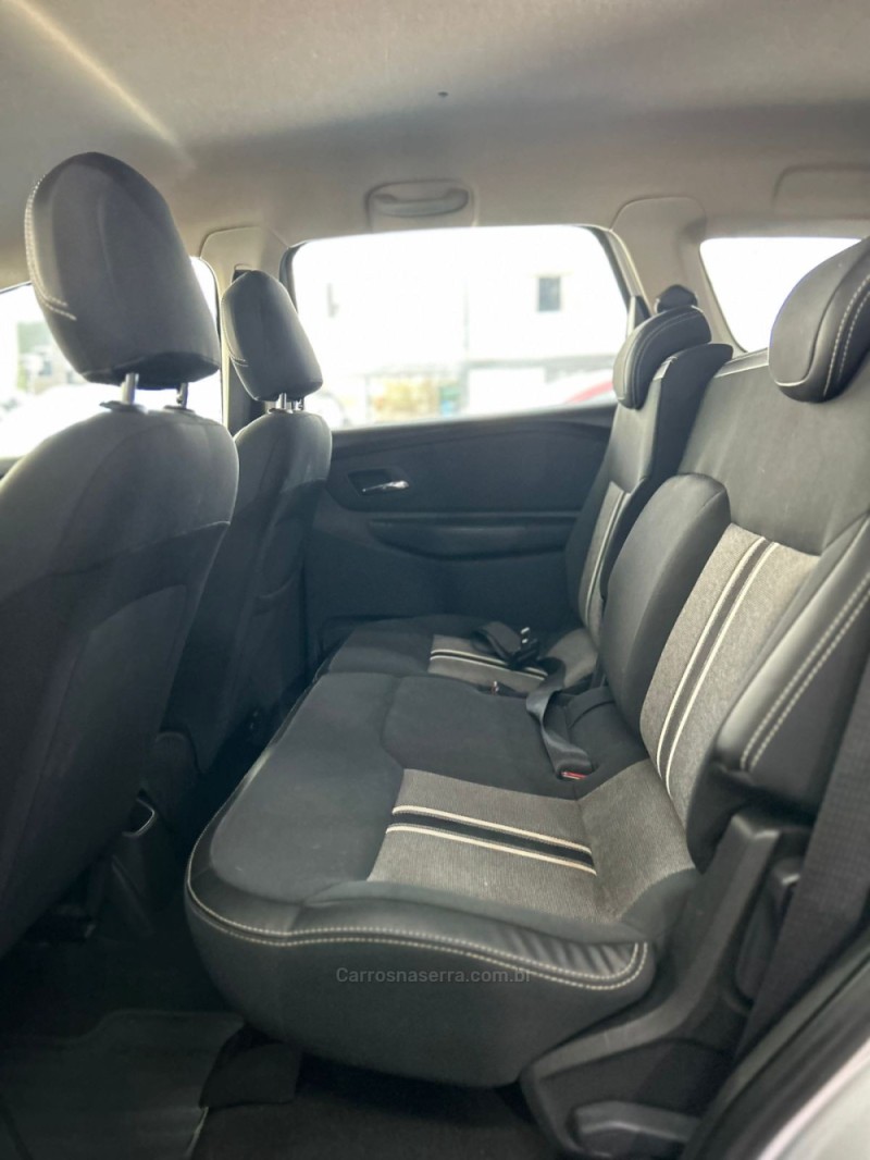 SPIN 1.8 ACTIV 8V FLEX 4P AUTOMÁTICO - 2016 - PASSO FUNDO