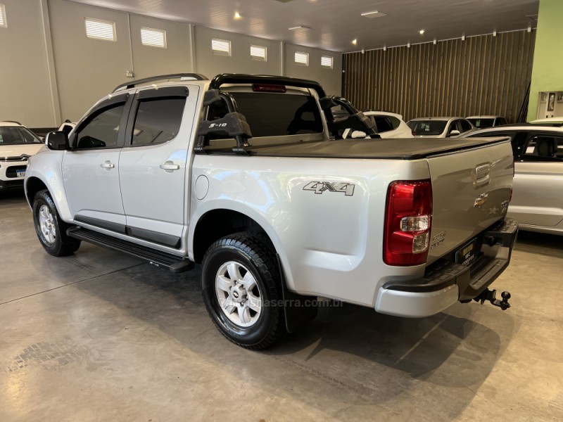 S10 2.5 LT 4X4 CD 16V FLEX 4P MANUAL - 2015 - CAXIAS DO SUL