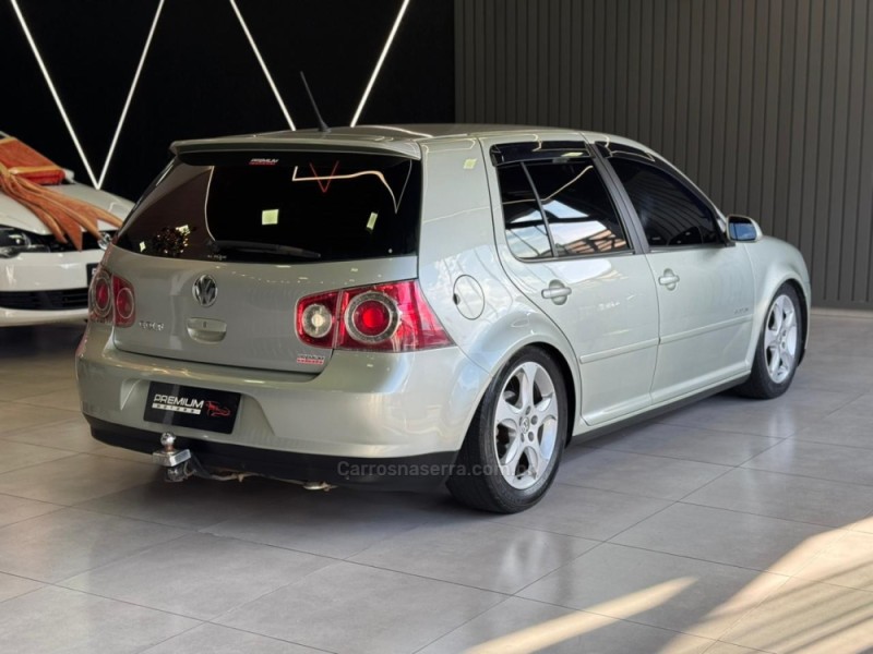 GOLF 1.6 MI SPORTLINE 8V FLEX 4P MANUAL - 2008 - DOIS IRMãOS