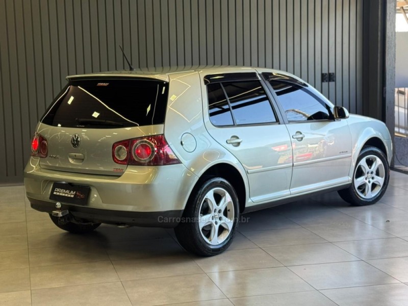 GOLF 1.6 MI SPORTLINE 8V FLEX 4P MANUAL - 2008 - DOIS IRMãOS