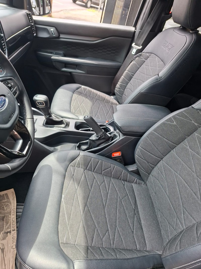 RANGER 2.0 BLACK 4X2 CD 16V DIESEL 4P AUTOMÁTICO - 2025 - CAXIAS DO SUL