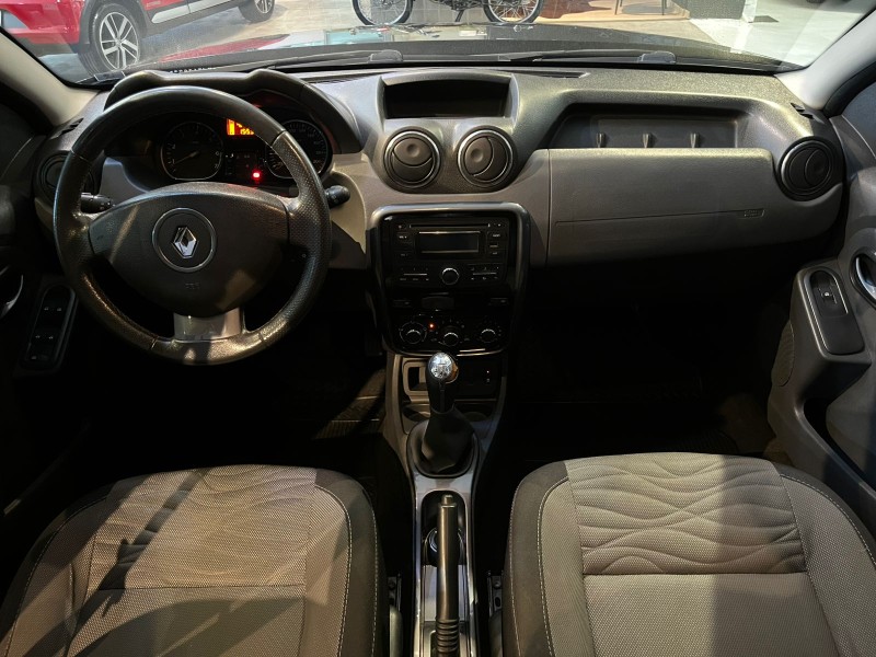 DUSTER 1.6 DYNAMIQUE 4X2 16V FLEX 4P MANUAL - 2013 - ANTôNIO PRADO