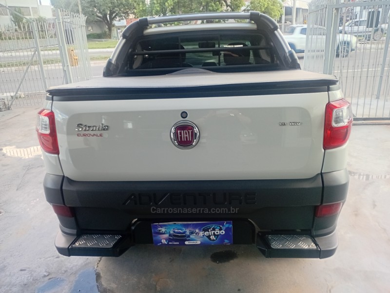 STRADA 1.8 MPI ADVENTURE LOCKER CD 16V FLEX 3P MANUAL - 2015 - CAXIAS DO SUL