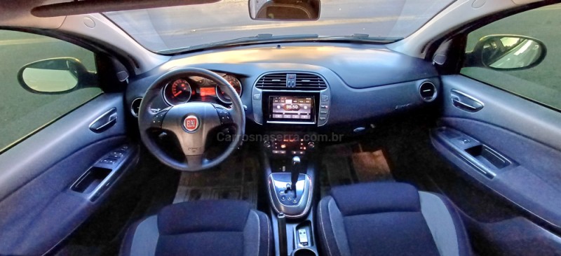 BRAVO 1.8 SPORTING 16V FLEX 4P AUTOMATIZADO - 2013 - FARROUPILHA