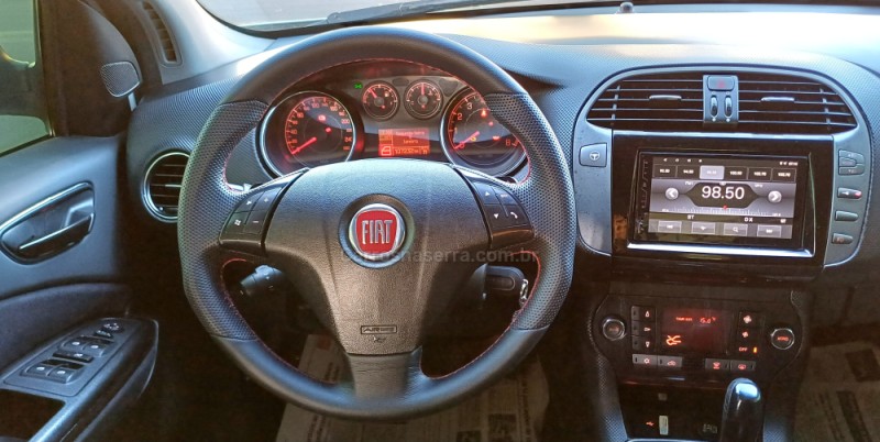 BRAVO 1.8 SPORTING 16V FLEX 4P AUTOMATIZADO - 2013 - FARROUPILHA