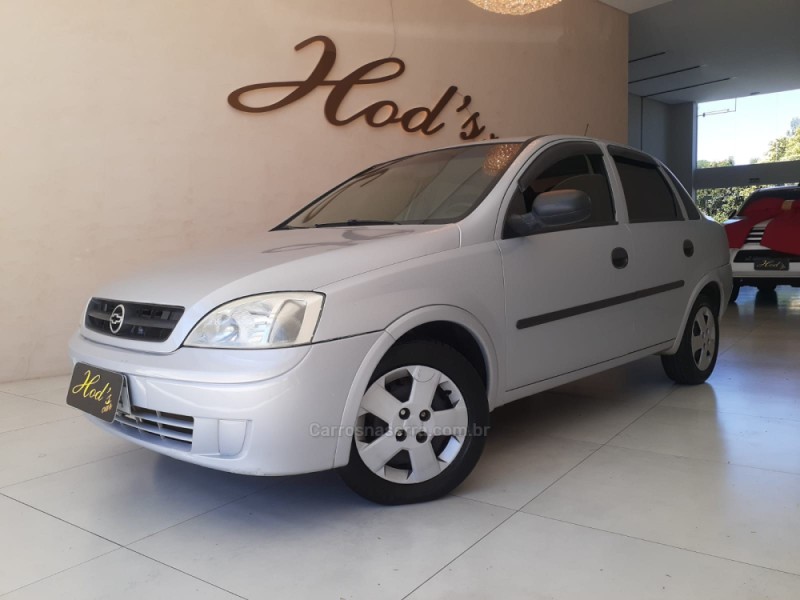 corsa 1.0 mpfi maxx 8v flex 4p manual 2003 canela