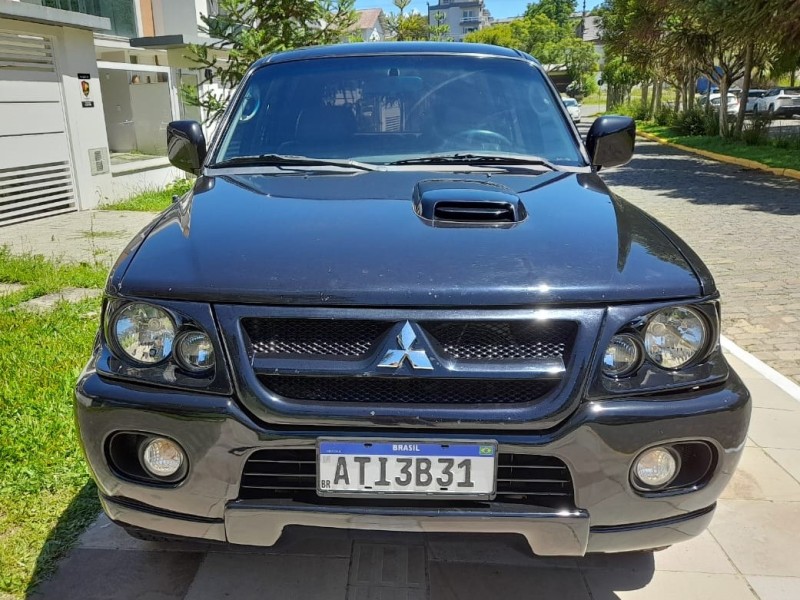 PAJERO 2.8 GLS 4X4 8V TURBO DIESEL 4P AUTOMÁTICO - 2005 - FARROUPILHA