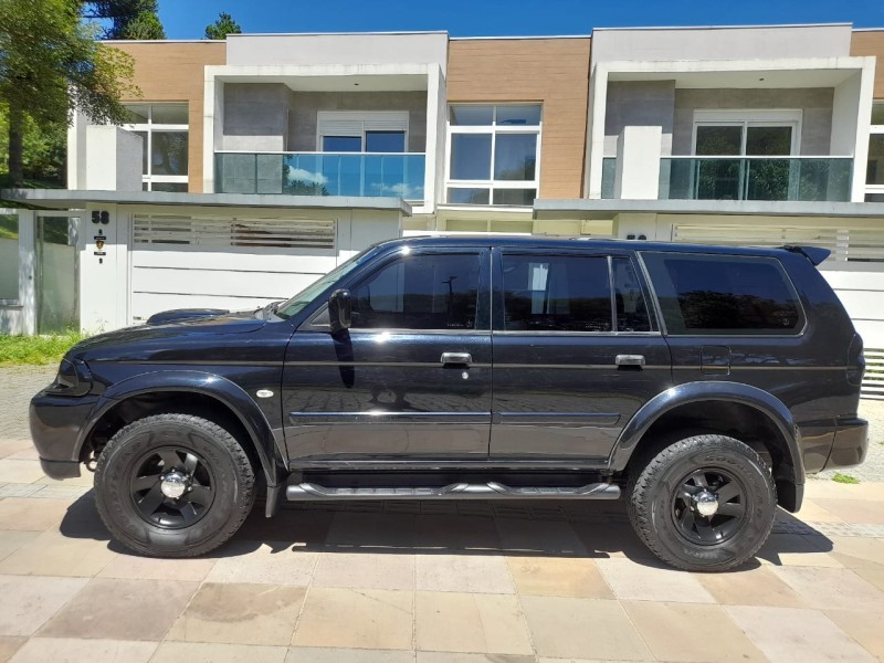 PAJERO 2.8 GLS 4X4 8V TURBO DIESEL 4P AUTOMÁTICO - 2005 - FARROUPILHA
