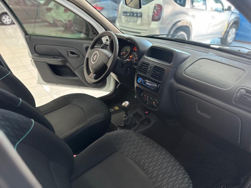 CLIO 1.0 EXPRESSION 16V FLEX 4P MANUAL - 2015 - CAXIAS DO SUL